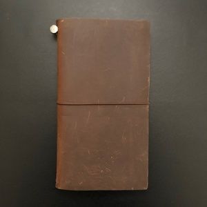 Traveler's Notebook Starter Kit + Accessories